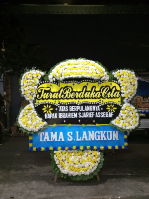 Papan Bunga Duka di Tanambulava